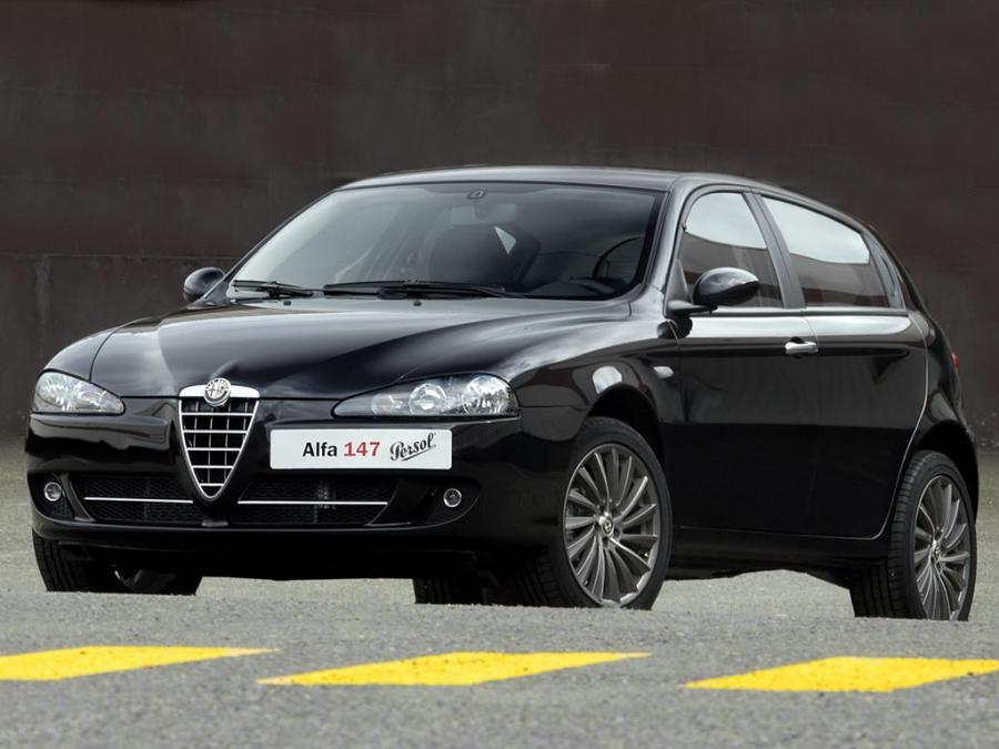  Alfa Romeo 147 Persol (937B) 2008 года  (фото 1 из 3)